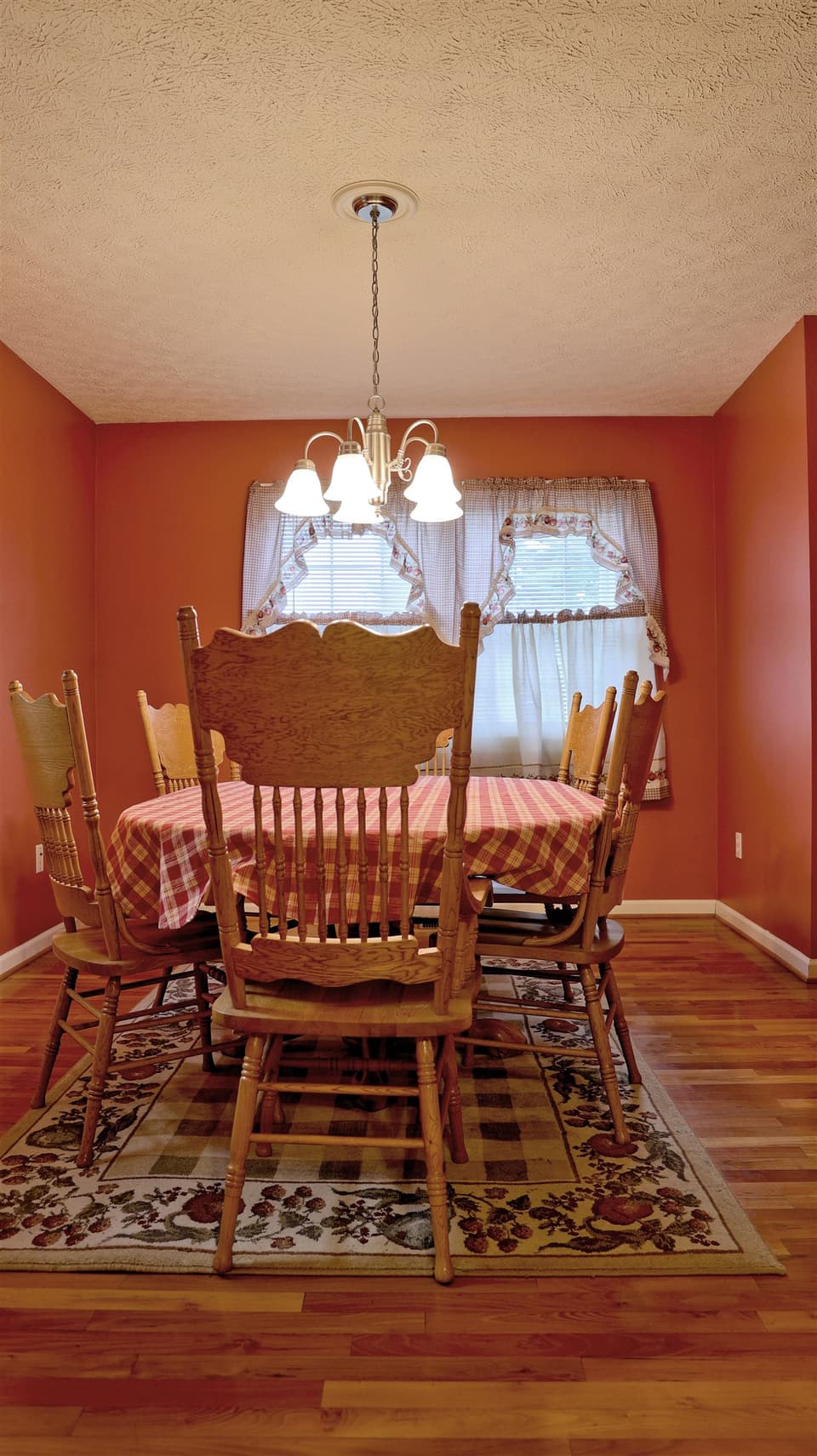 240 Virginian Drive, photo 21 of 40