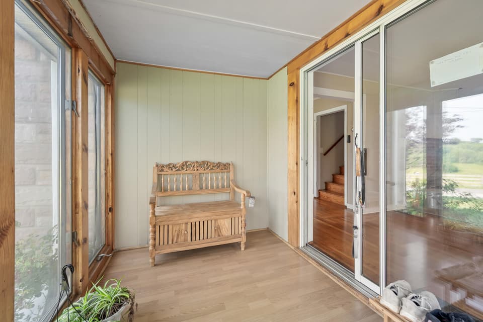 285 Dunlap Drive NE, photo 6 of 34