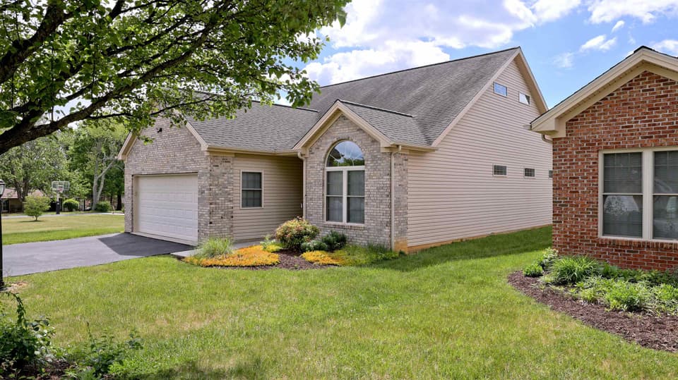225 Windsong Lane, Christiansburg