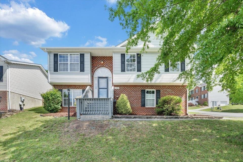 100 Wistaria Drive, photo 36 of 36