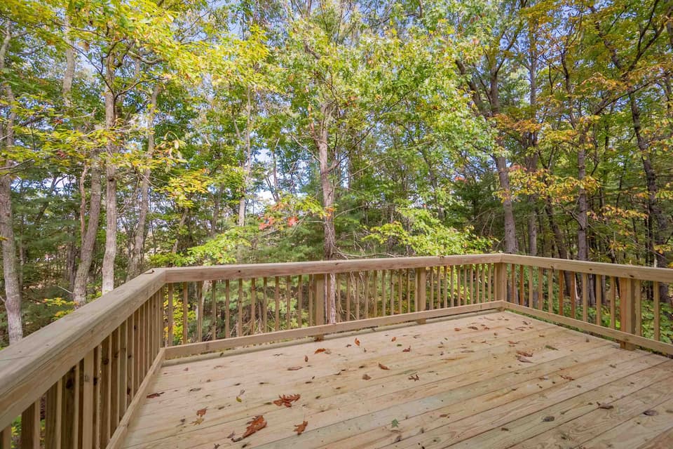 2075 Lubna Drive, photo 26 of 40