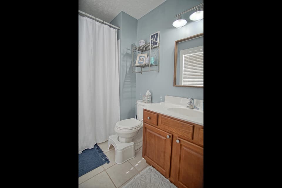 375 Oak Tree Boulevard, photo 24 of 34