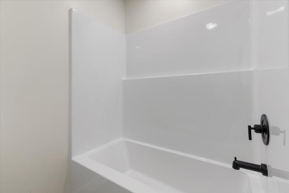 1045 Beaver Drive, photo 26 of 40