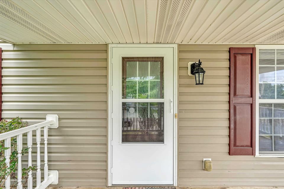 1400 Rigby Street NE, photo 7 of 23