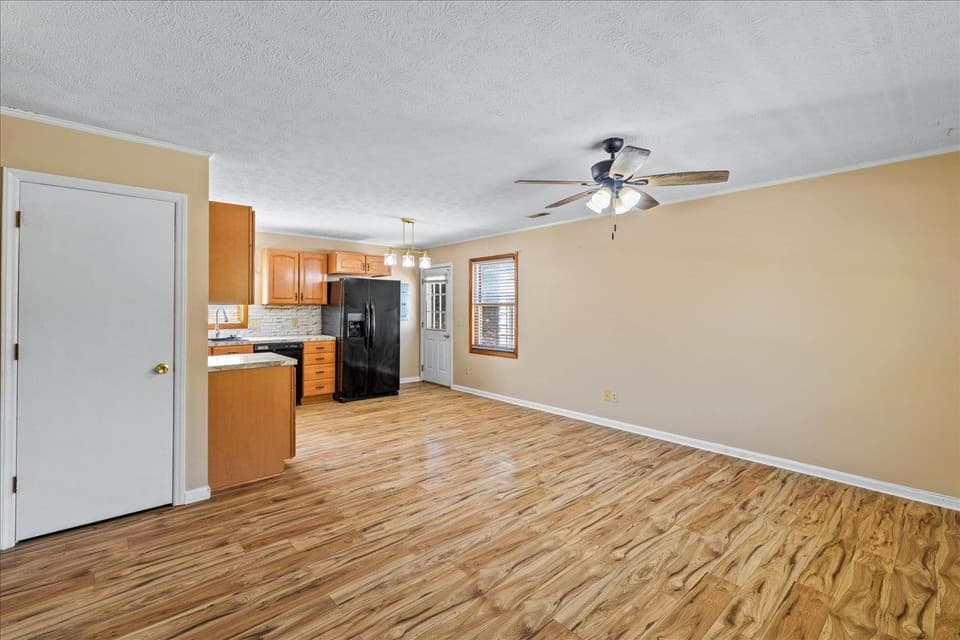 3401 Brookside Drive, photo 9 of 29