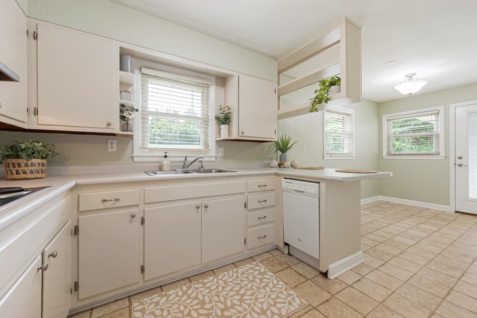 108 Third Street, photo 13 of 40