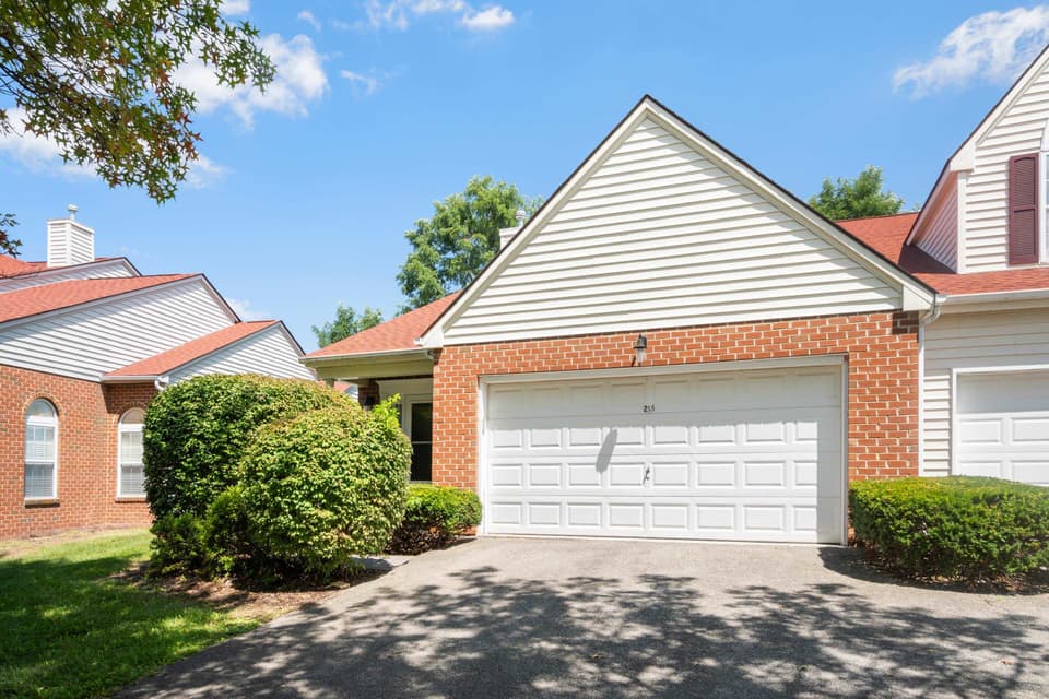 255 Gold Leaf Drive, photo 21 of 28