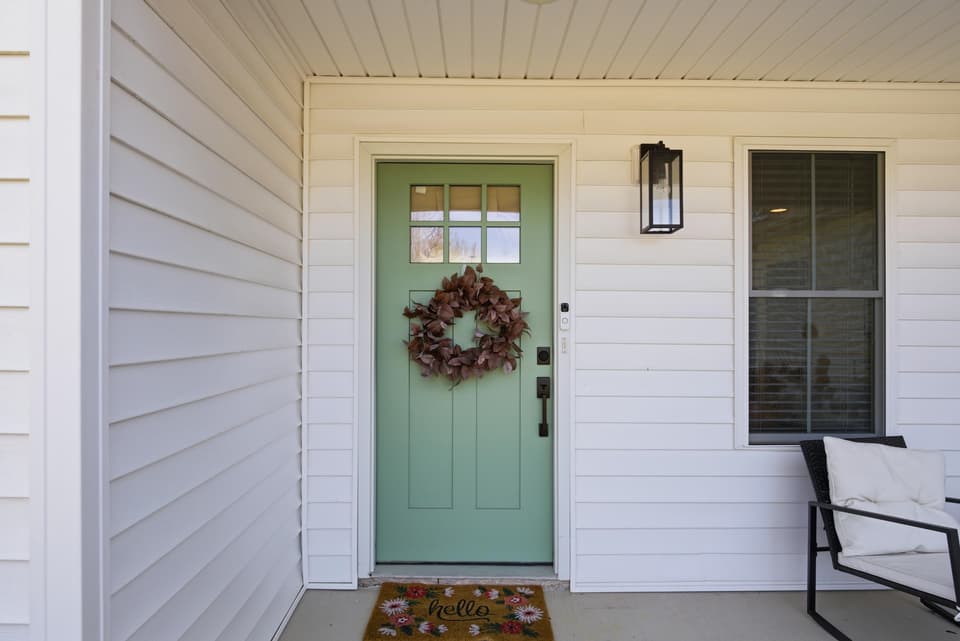 165 Ash Drive, photo 3 of 40