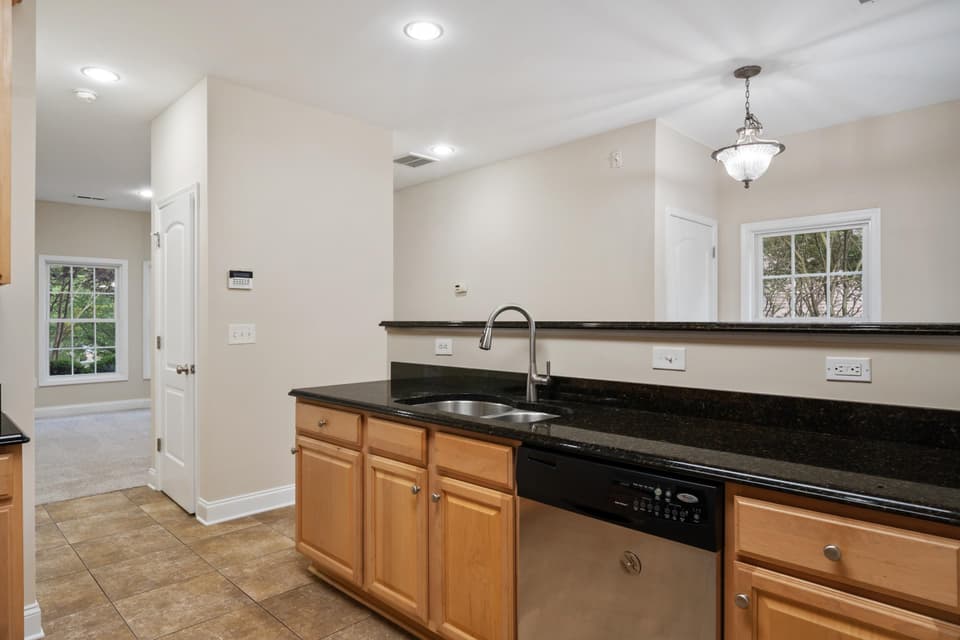 135 Phoenix Boulevard, photo 15 of 40