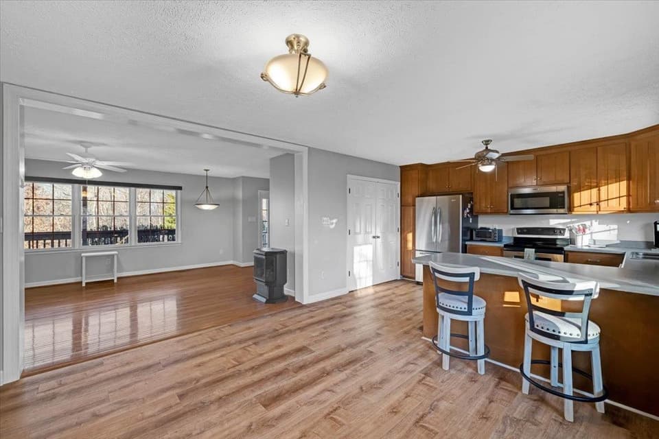 2585 Indigo Road, photo 7 of 35