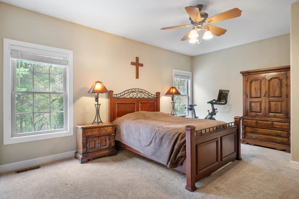 260 Alder Lane, photo 24 of 40