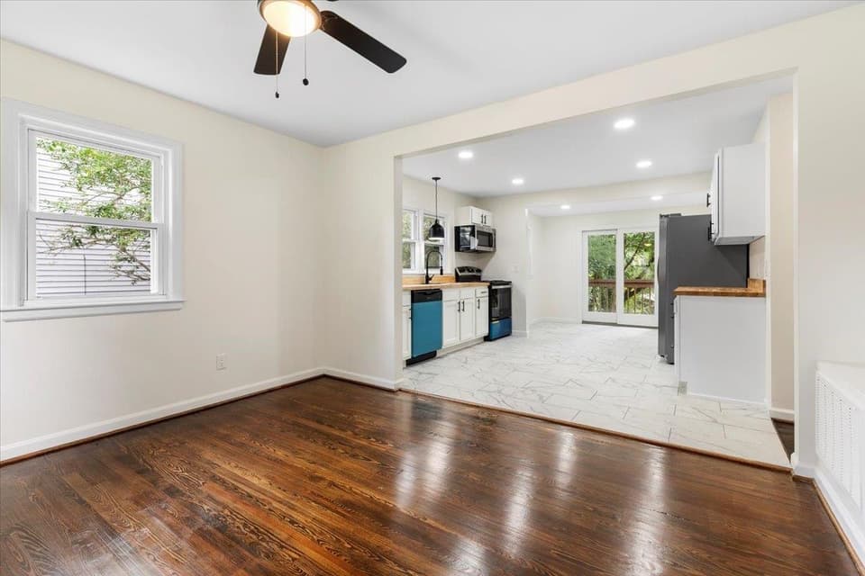 140 Summitridge Road SW, photo 4 of 28