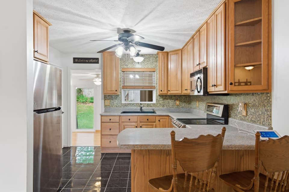 65 Justin Lane, photo 14 of 40