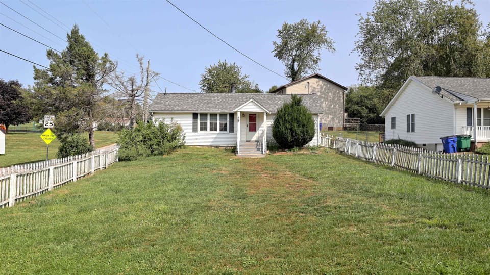 710 Ellett Road, photo 2 of 25
