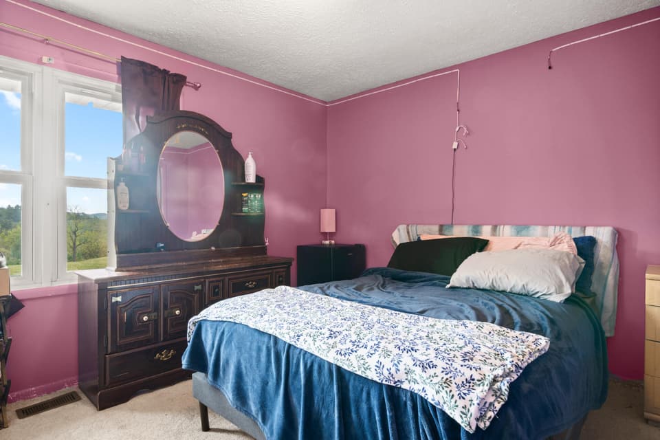326 Rolling Hills Drive, photo 19 of 40