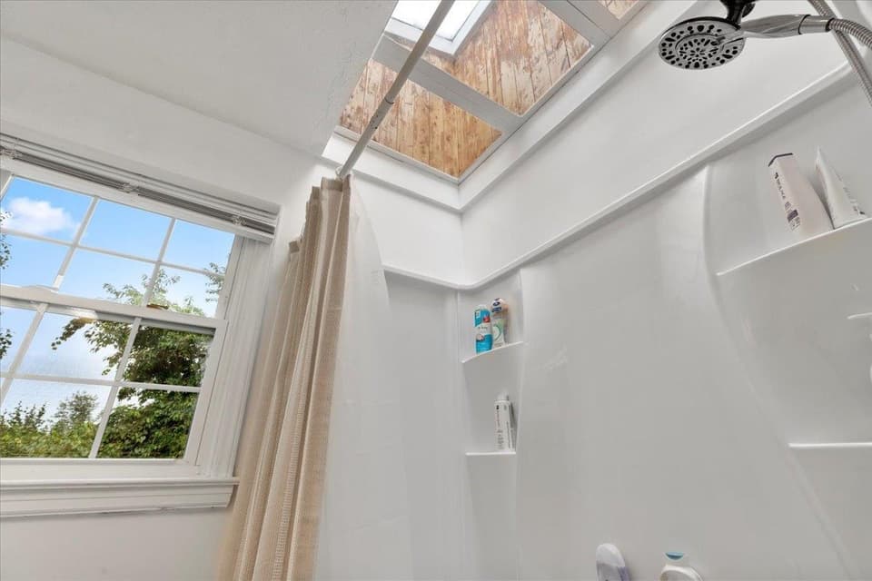 340 Walters Drive, photo 30 of 40