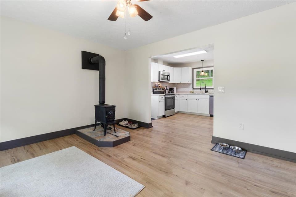 2088 Fire Tower Road, photo 9 of 40
