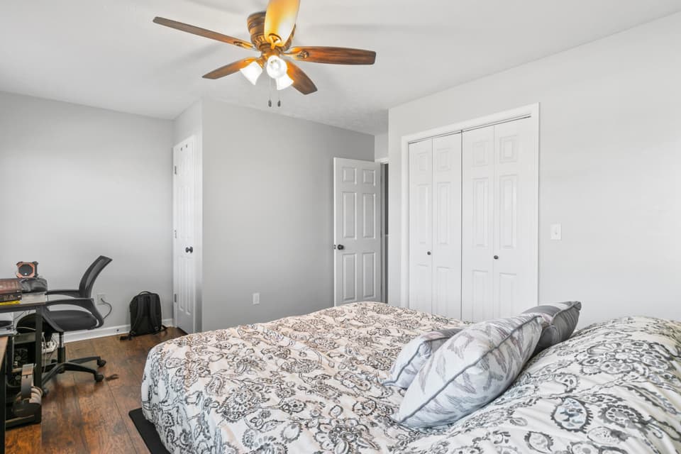 1637 York Drive, photo 18 of 24