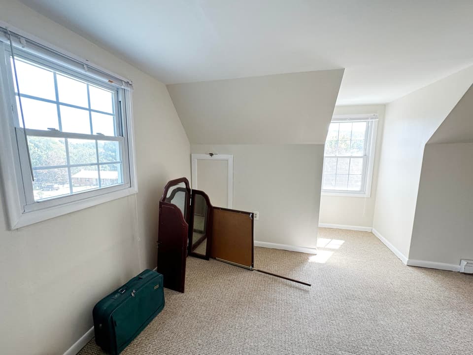 285 Mulberry Drive, photo 31 of 37
