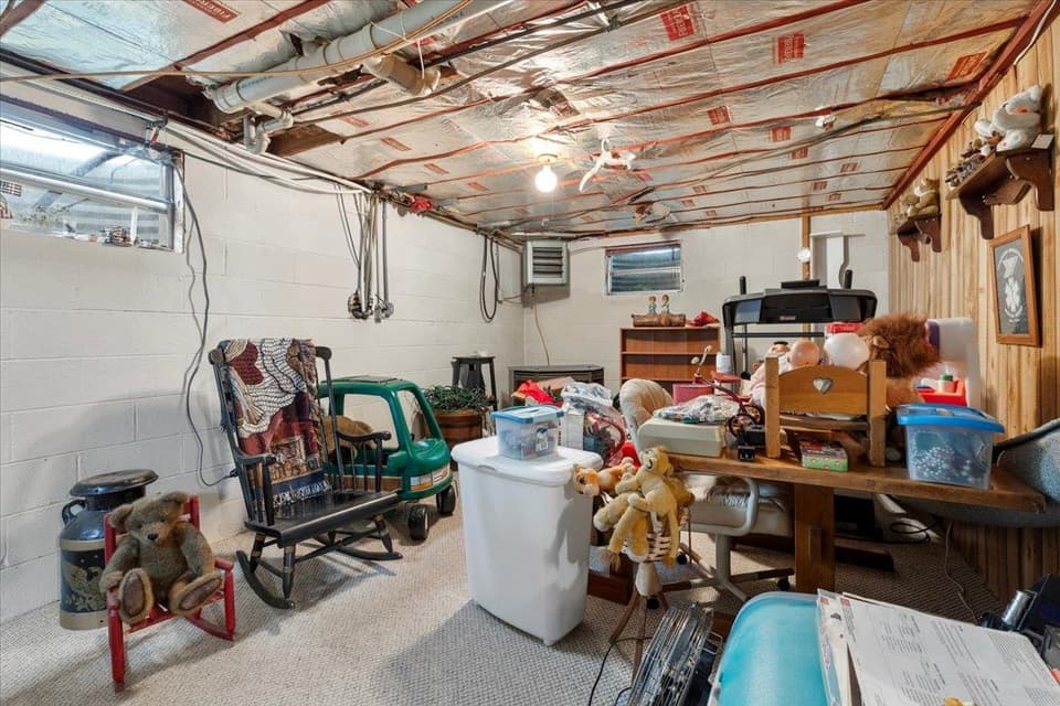 1015 Reading Road, photo 29 of 40