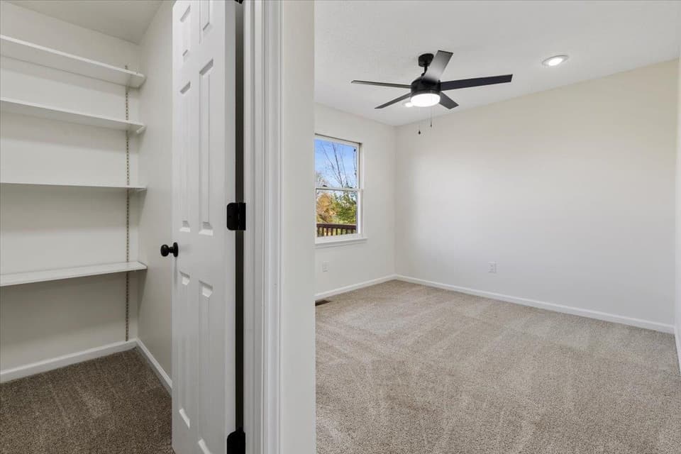 4660 Blue Heron Drive, photo 20 of 40