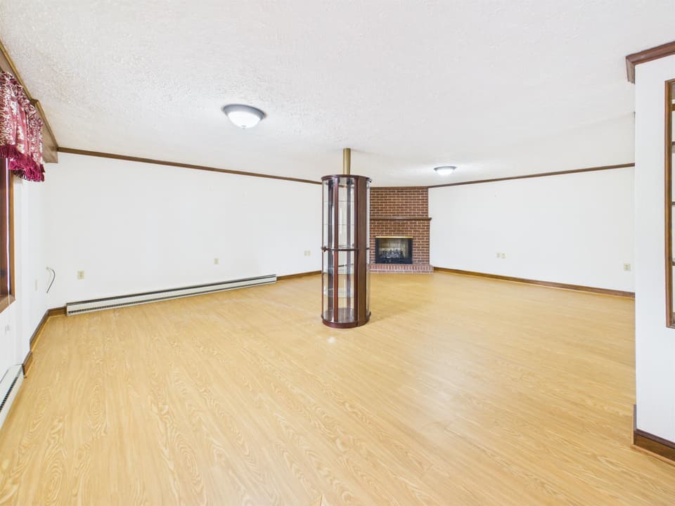 240 Walnut Drive, photo 31 of 40