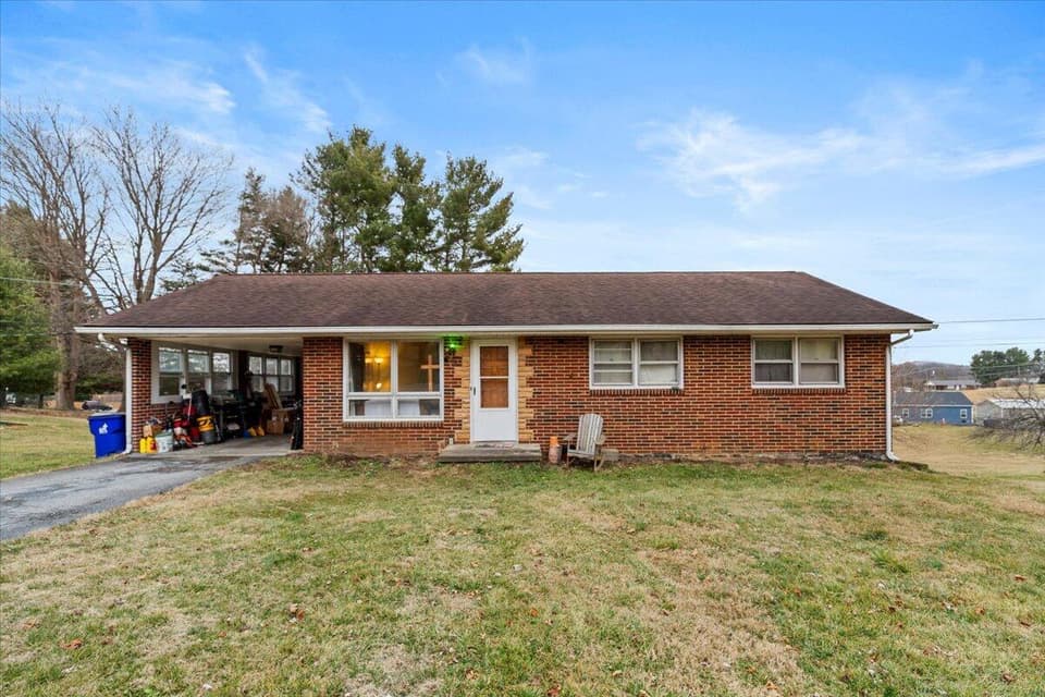 135 Griggs Street, photo 30 of 36
