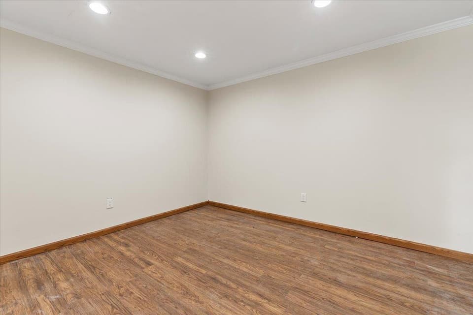 135 Griggs Street, photo 26 of 40