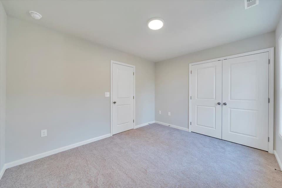 1555 Kensington Way, photo 34 of 38