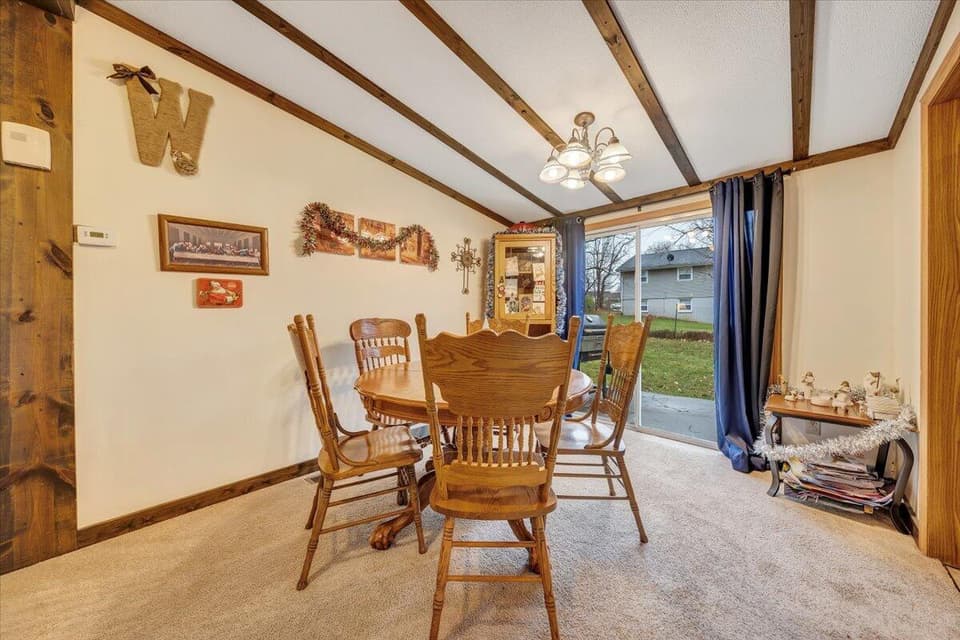 505 Quesenberry St, photo 5 of 21