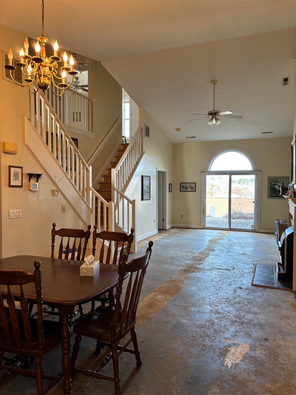 275 Gold Leaf Drive, photo 5 of 25