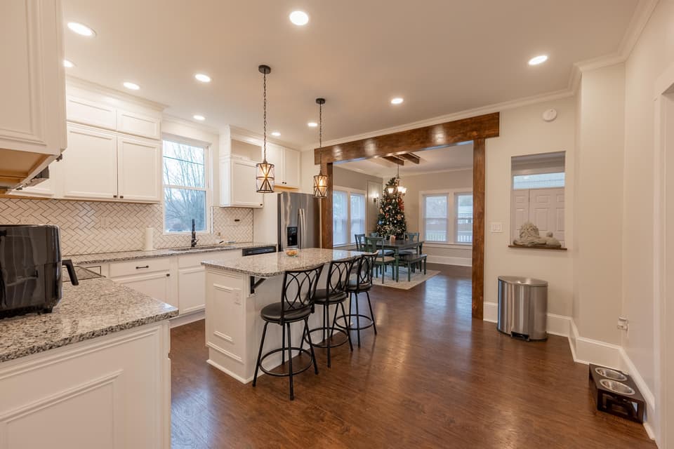 208 Alleghany Street, photo 25 of 40