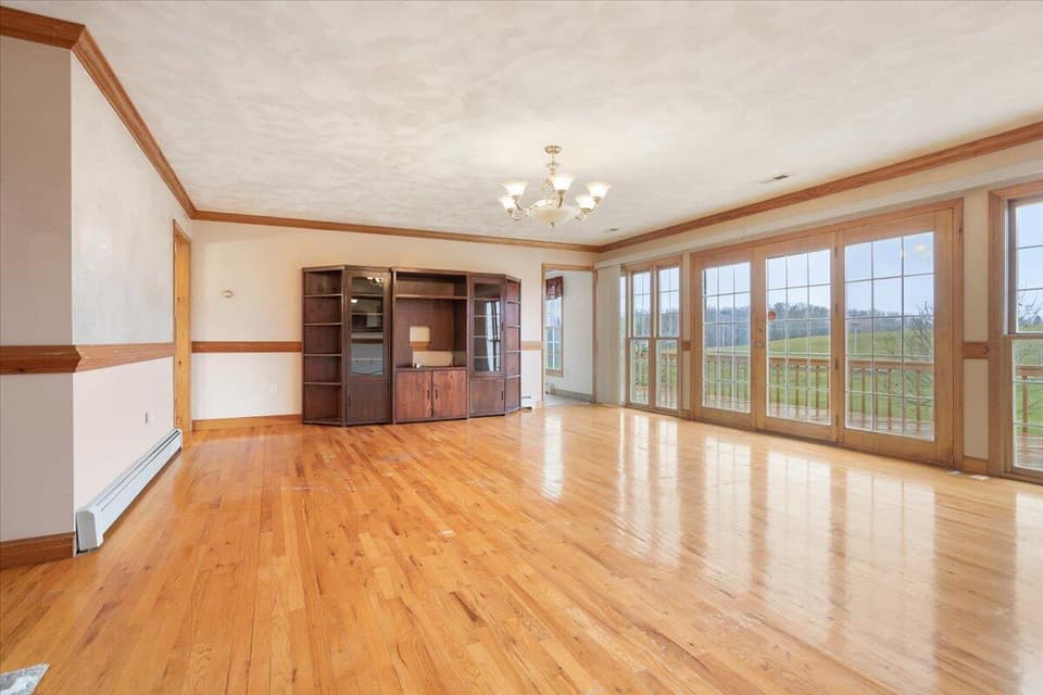 1940 Wetherburn Road, photo 11 of 40