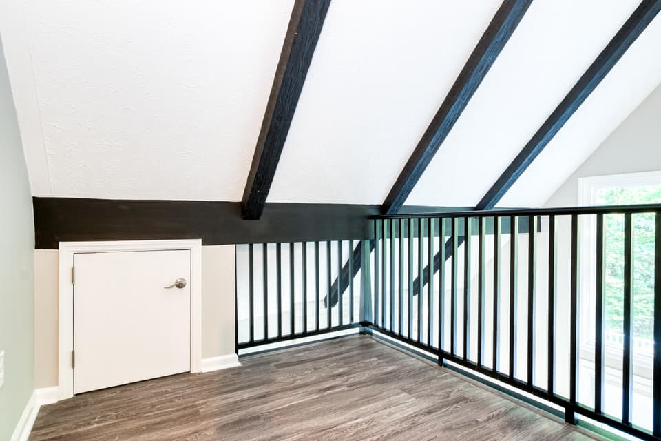 360 Tomahawk Drive, photo 23 of 32