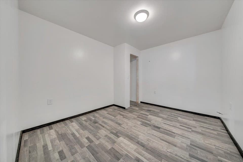2672 Violet Lane, photo 19 of 34
