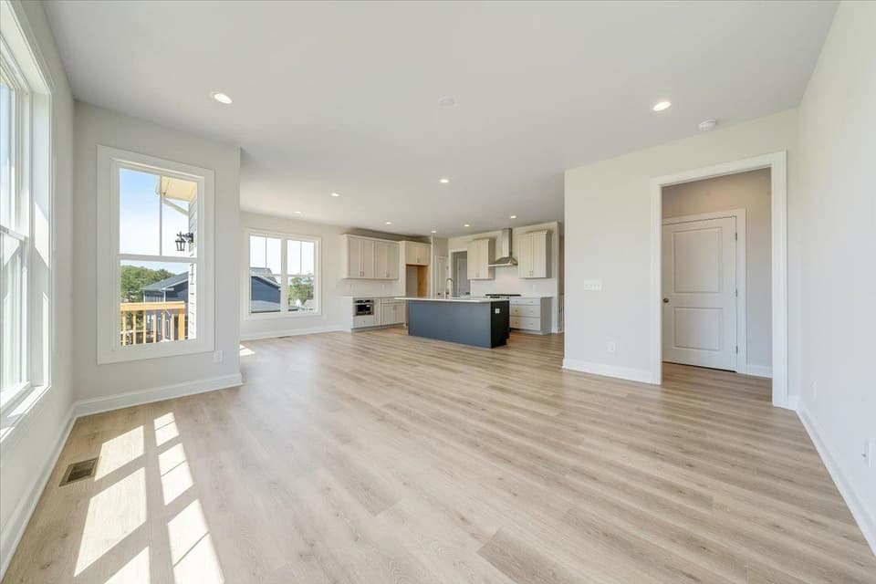 1017 Round Meadow Drive, photo 23 of 40