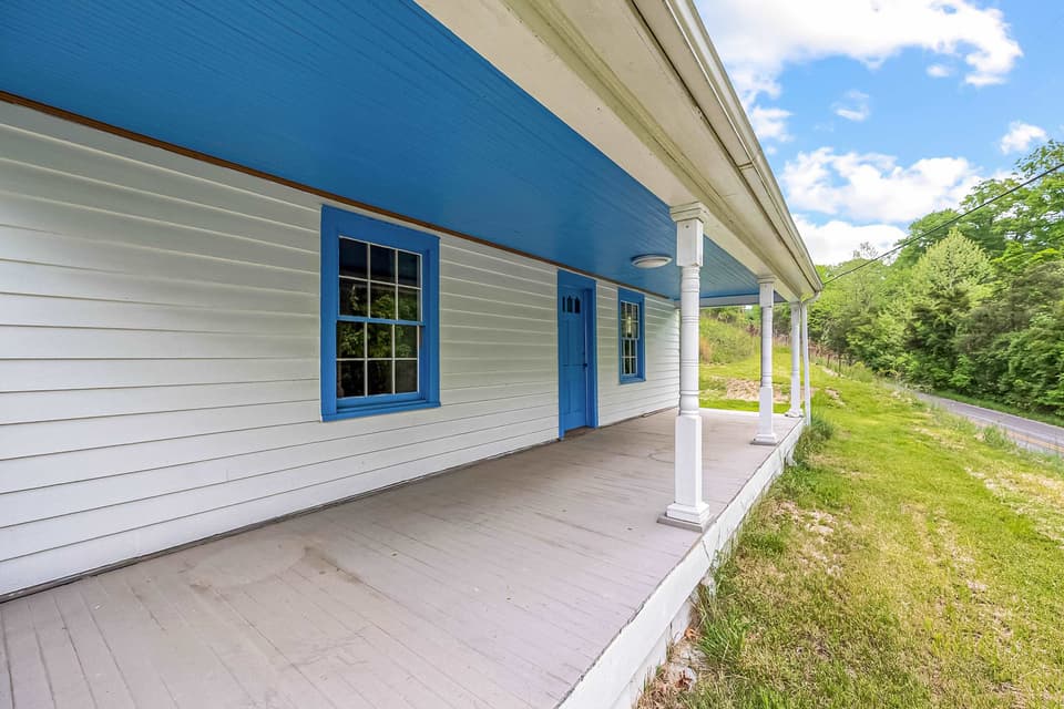 2734 Vicker Switch Road, photo 6 of 40