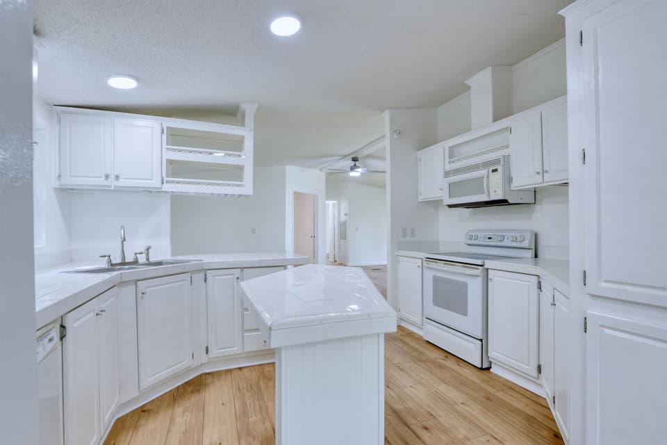 475 Dunlap Drive NE, photo 24 of 40