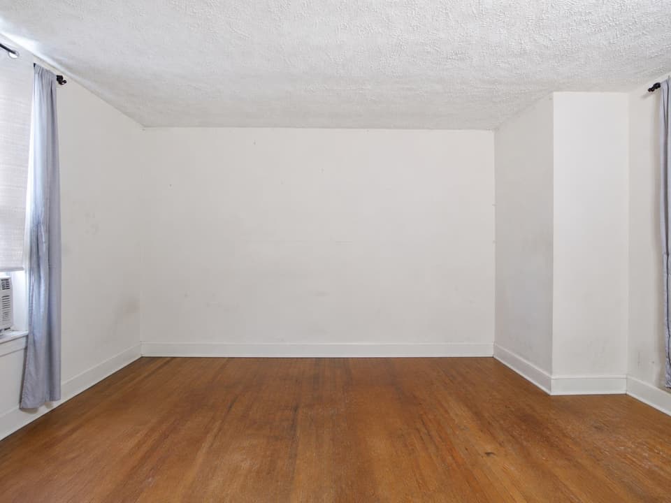 106 Roanoke Street, photo 9 of 24
