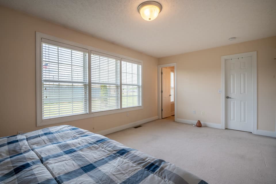 320 Tall Oak Boulevard, photo 29 of 40
