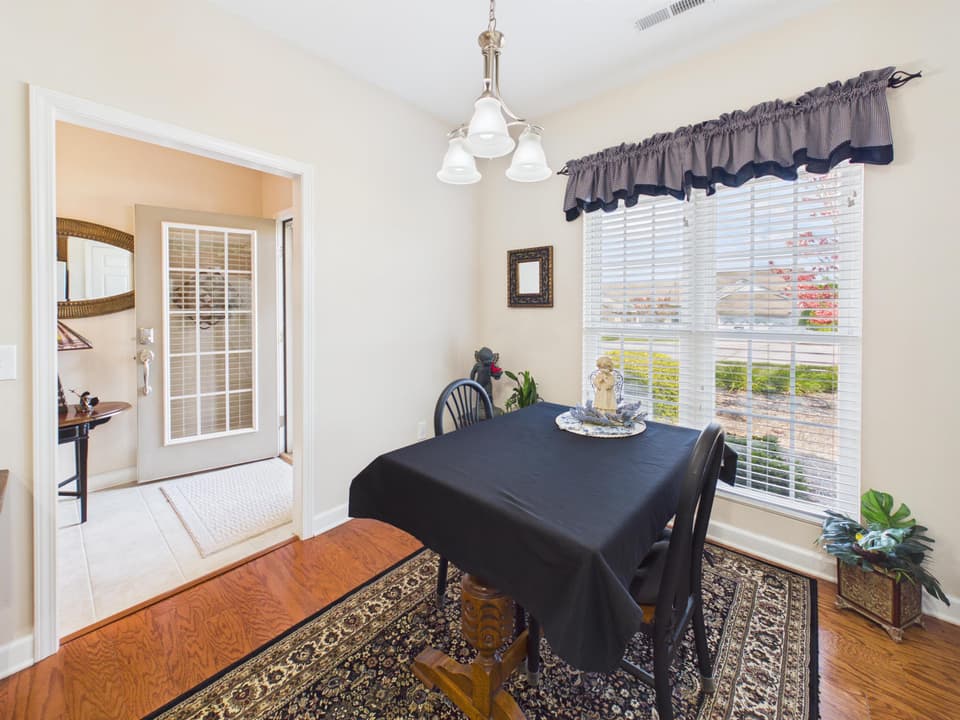 250 Vinnie Avenue, photo 15 of 40