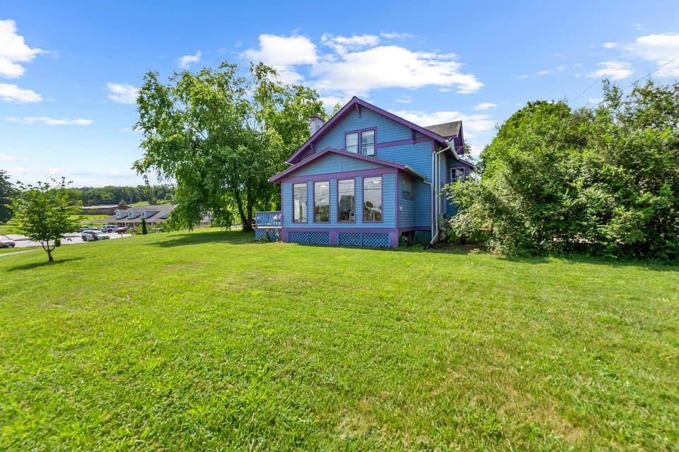 1120 Radford Street NW, photo 5 of 40
