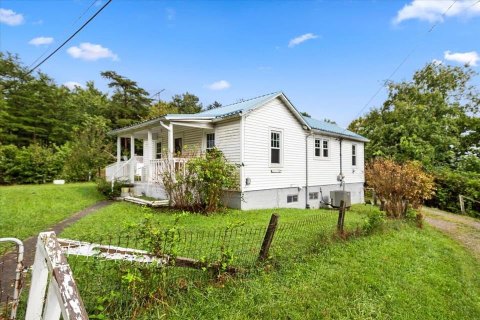 2369 Peppers Ferry Road NW, photo 36 of 37
