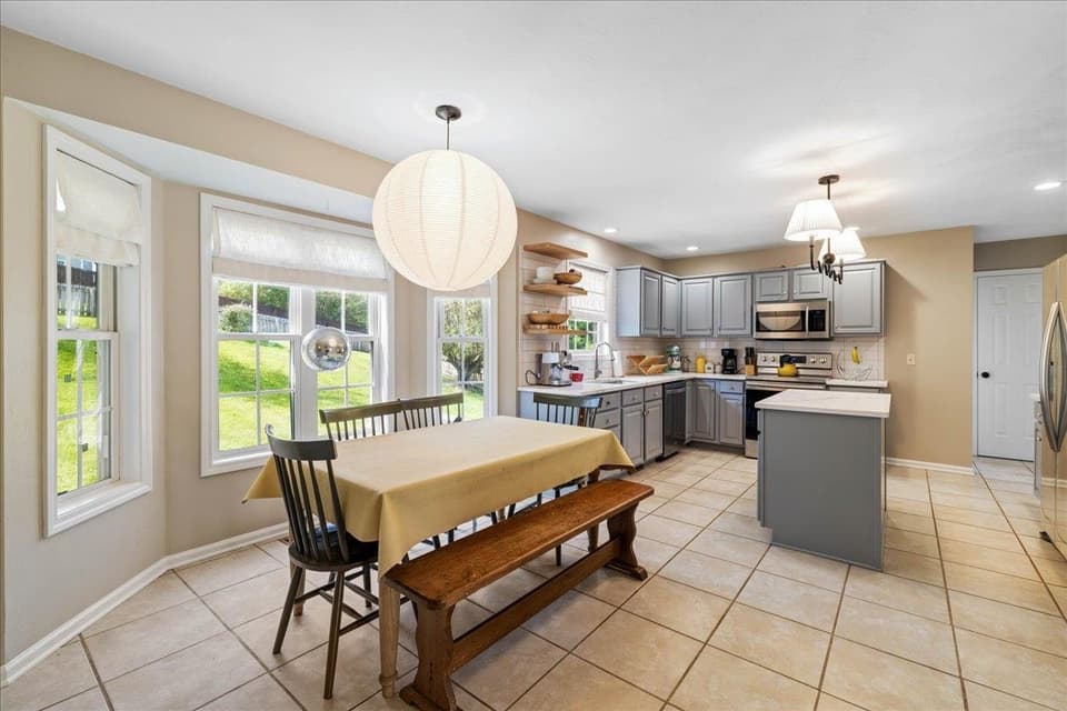 745 Independence Boulevard, photo 7 of 40