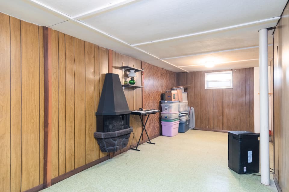 345 Maple Drive, photo 31 of 40