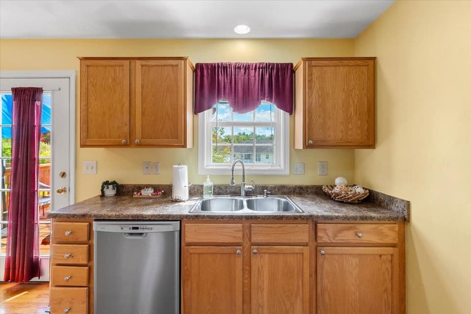 20 Camellia Lane, photo 21 of 40