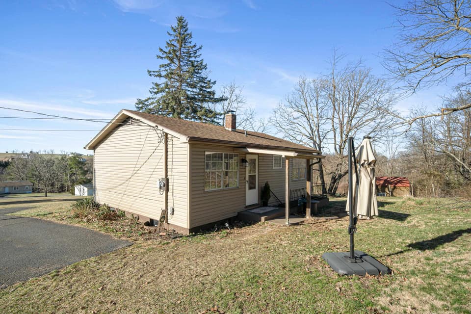 1634 Mud Pike, photo 28 of 34