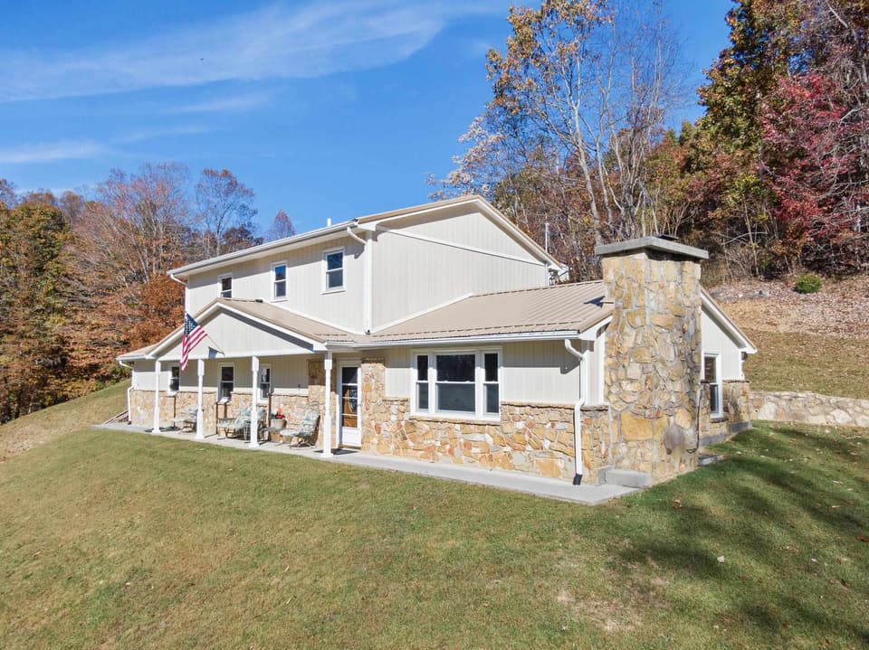 4550 Wayside Drive, Christiansburg, VA