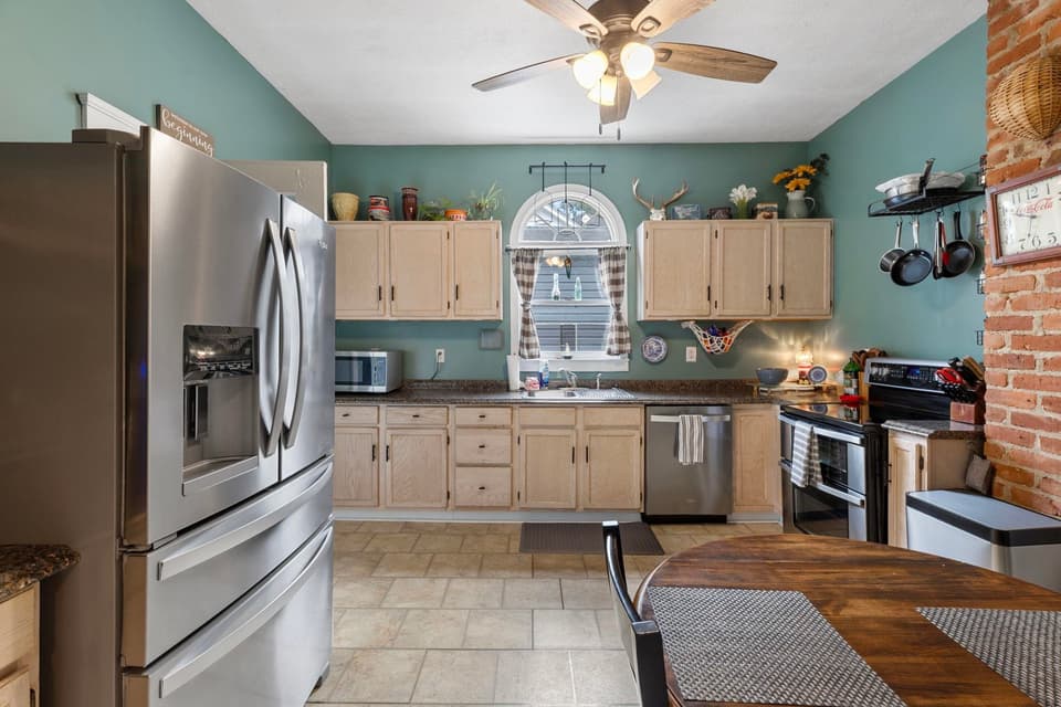 930 Harless Street, photo 39 of 40