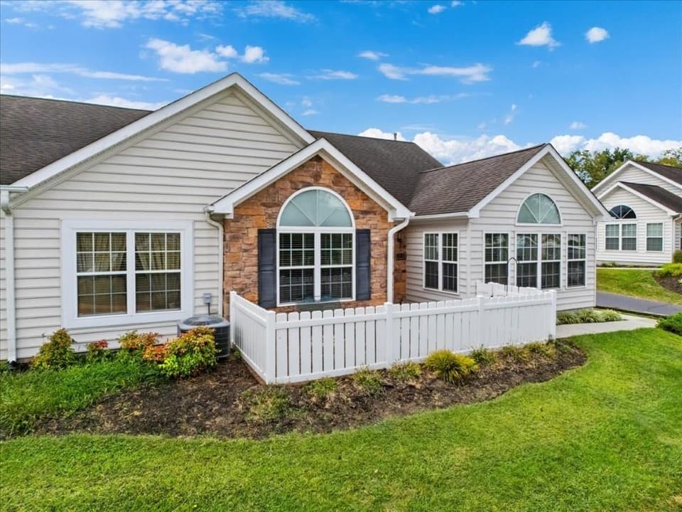 113 E Patriot Way Unit 192, photo 6 of 40